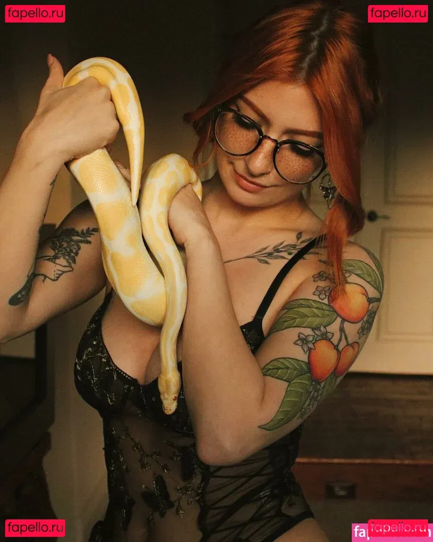 Spooky Foxx Onlyfans Photo Gallery 