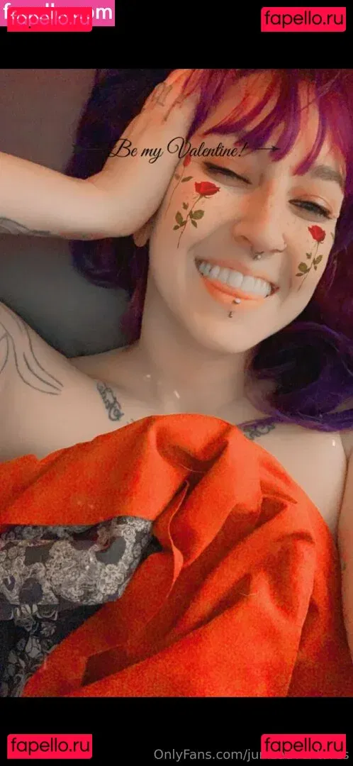 junisadventures Onlyfans Photo Gallery 