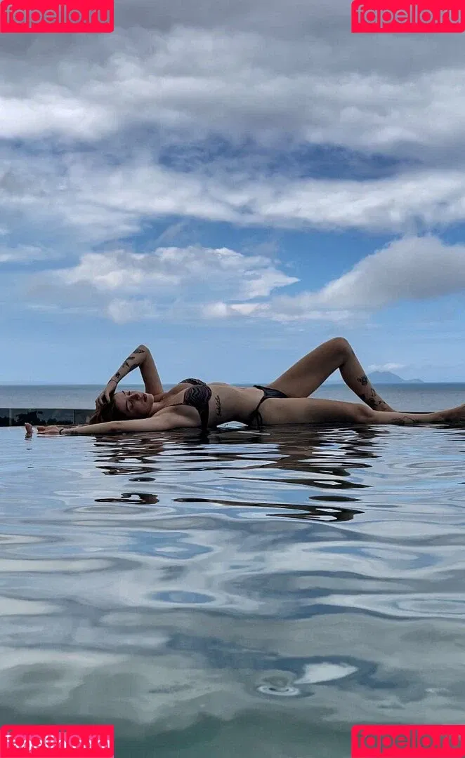 Larissa Basgal Onlyfans Photo Gallery 