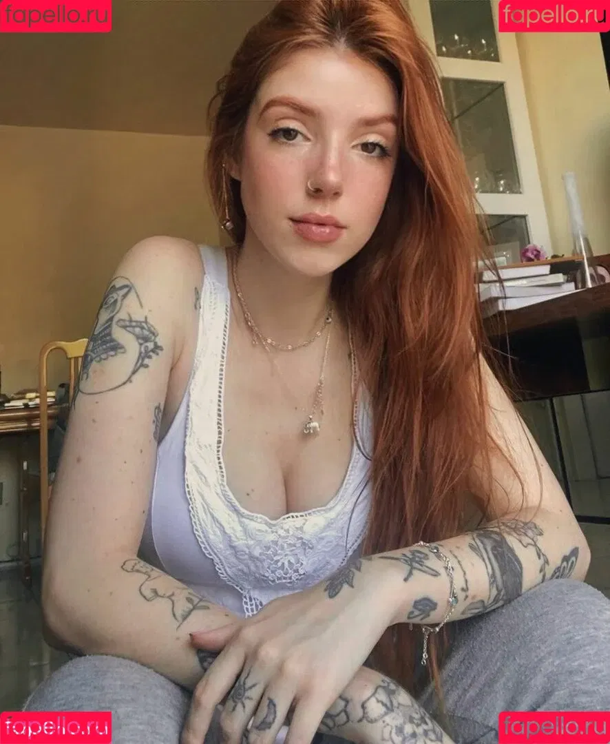 Larissa Basgal Onlyfans Photo Gallery 