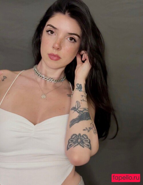 Larissa Basgal Nude Onlyfans Photo 24