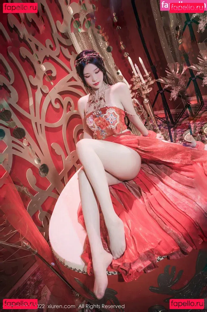 Xoreneeo Onlyfans Photo Gallery 