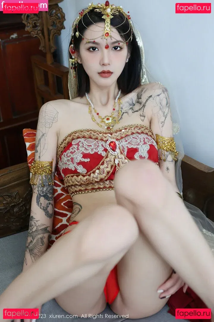 Xoreneeo Onlyfans Photo Gallery 