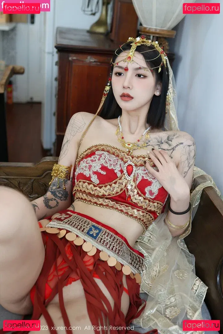 Xoreneeo Onlyfans Photo Gallery 