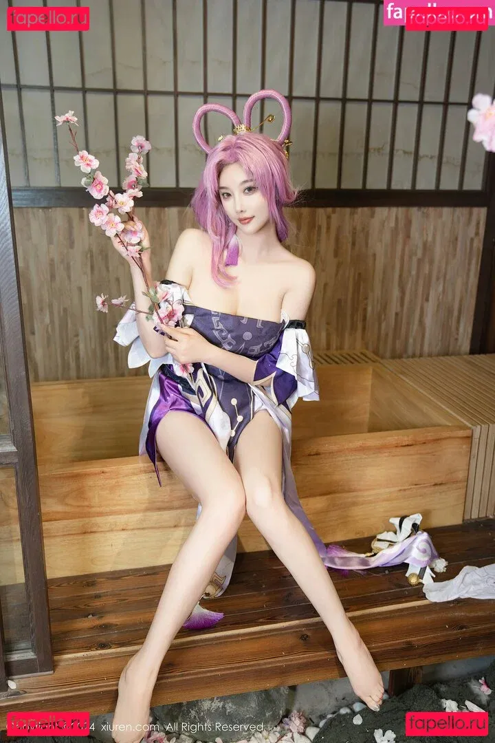 Xoreneeo Onlyfans Photo Gallery 