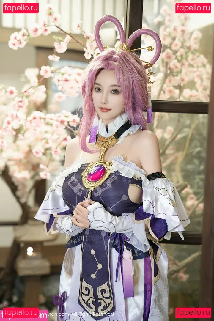 Xoreneeo Onlyfans Photo Gallery 