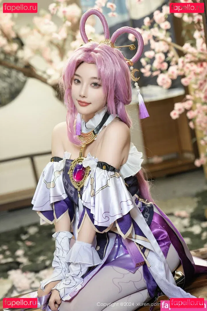 Xoreneeo Onlyfans Photo Gallery 