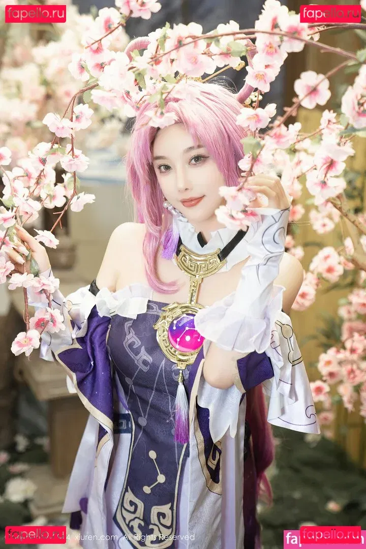 Xoreneeo Onlyfans Photo Gallery 