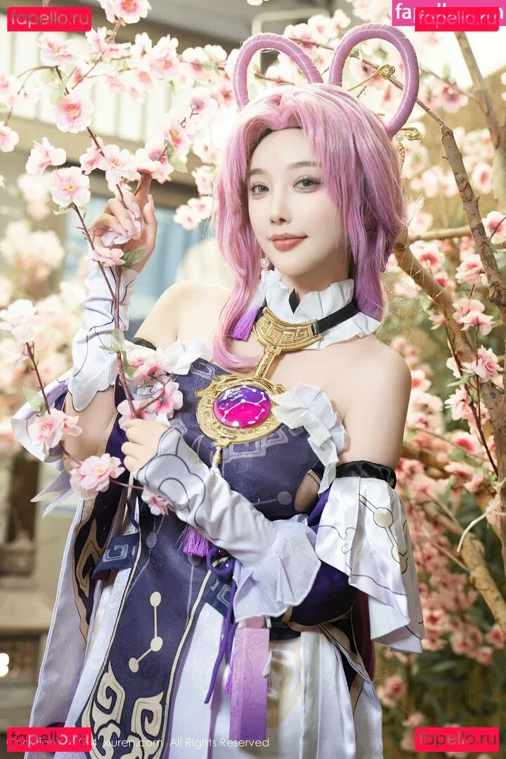 Xoreneeo Onlyfans Photo Gallery 