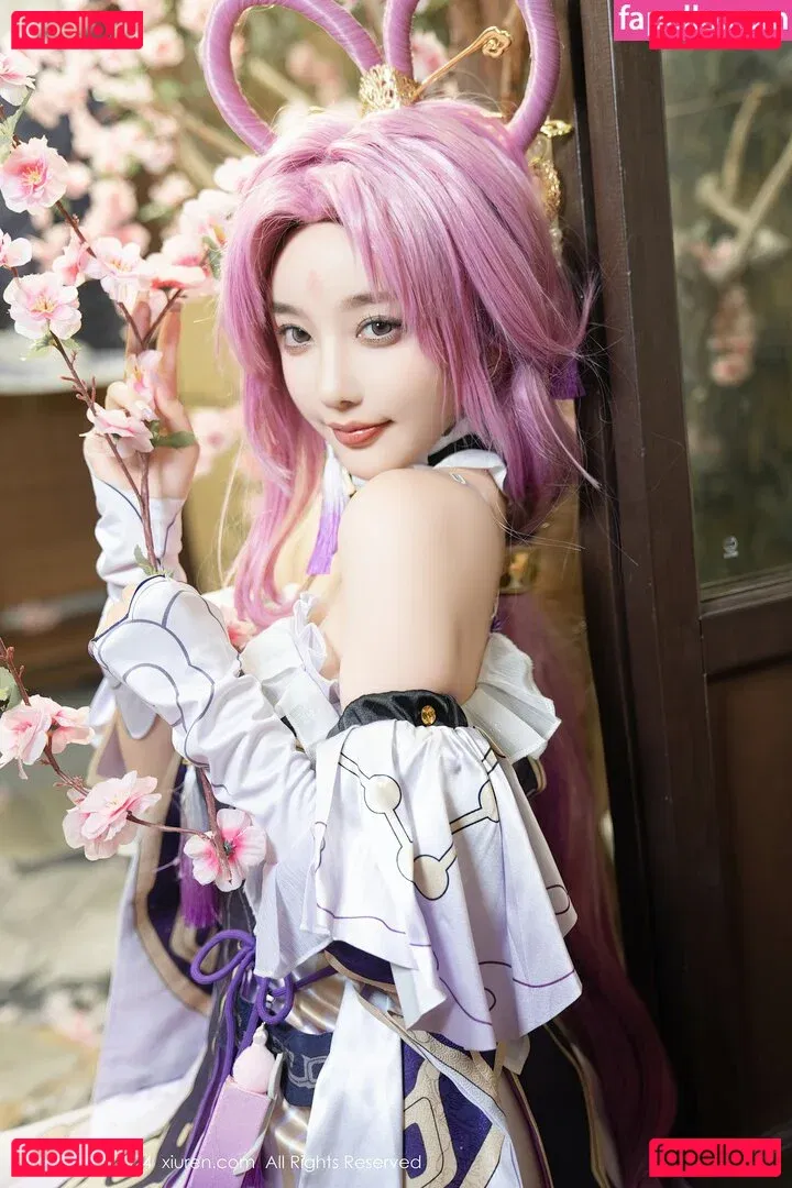 Xoreneeo Onlyfans Photo Gallery 