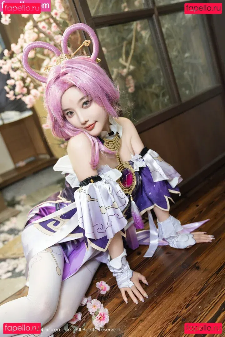 Xoreneeo Onlyfans Photo Gallery 