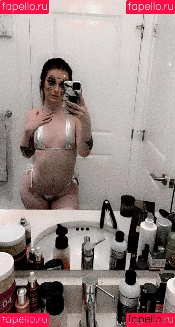 kenziemark Onlyfans Photo Gallery 
