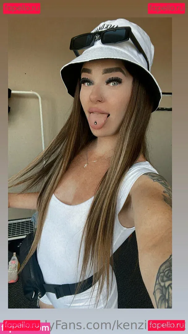 kenziemark Onlyfans Photo Gallery 