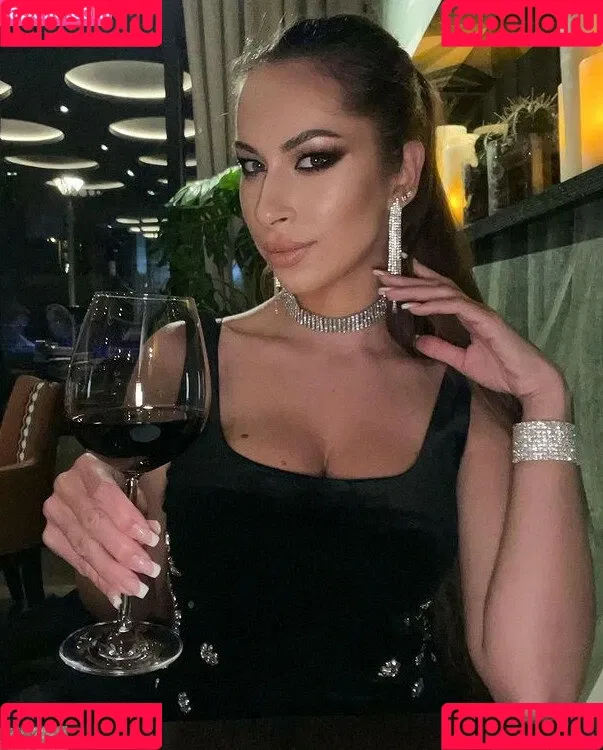 Olesia Levana Onlyfans Photo Gallery 
