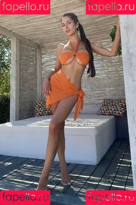 Olesia Levana Onlyfans Photo Gallery 