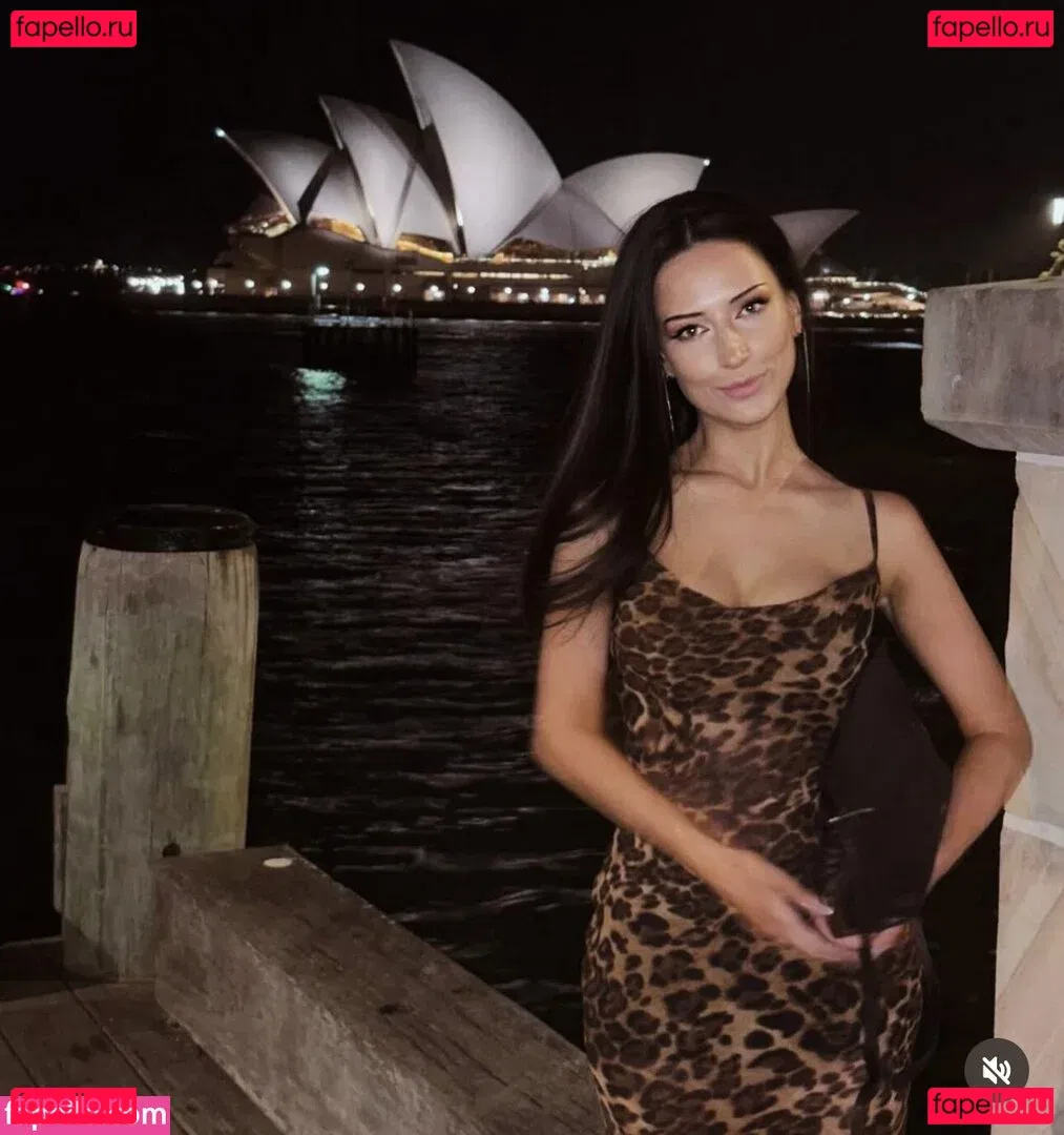 littlebitsoflottie Onlyfans Photo Gallery 