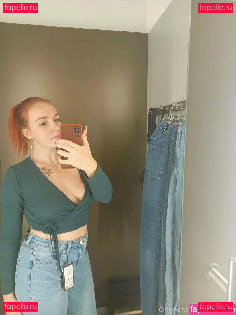 sofiya_sweet_sofiya Onlyfans Photo Gallery 