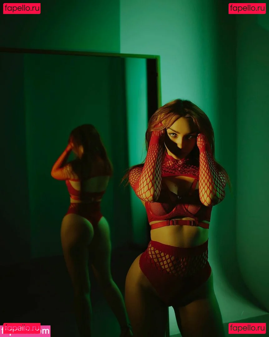 PrincessYana Onlyfans Photo Gallery 