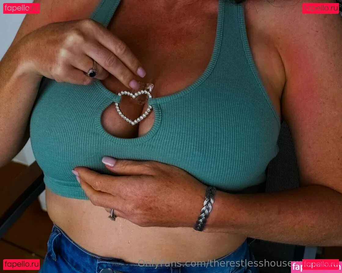 therestlesshousewife2121 Onlyfans Photo Gallery 