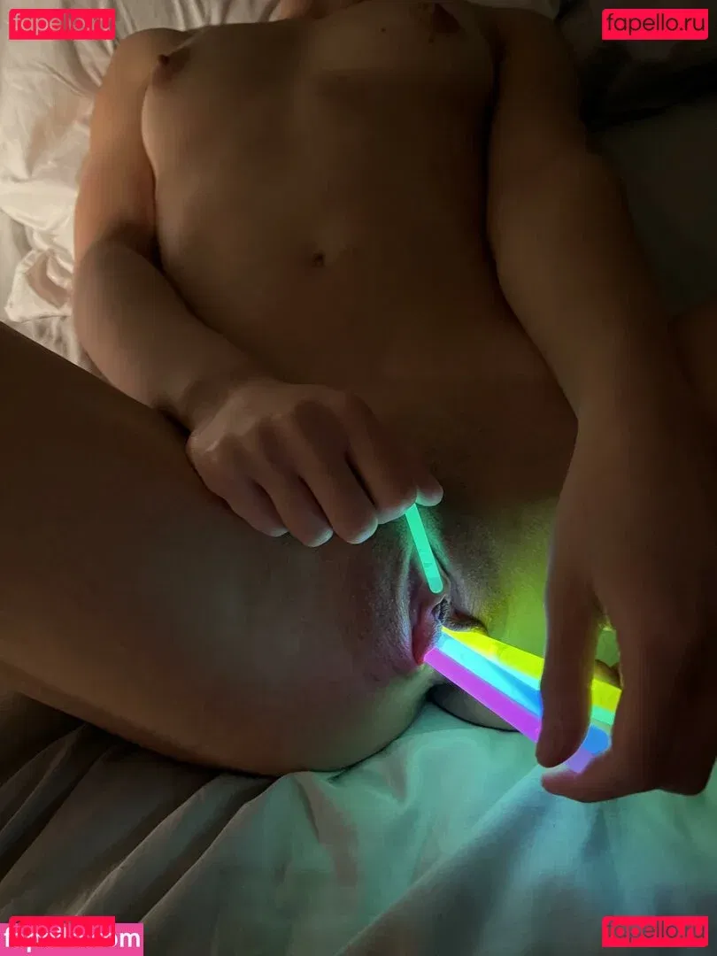 Raven_Reid Onlyfans Photo Gallery 