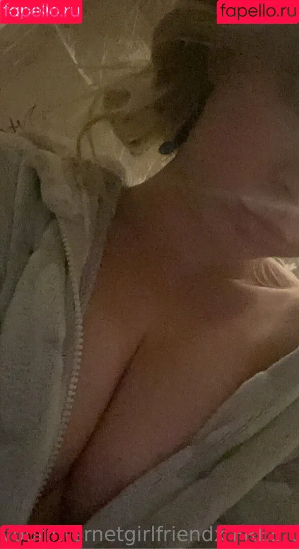 yourinternetgirlfriendx Onlyfans Photo Gallery 
