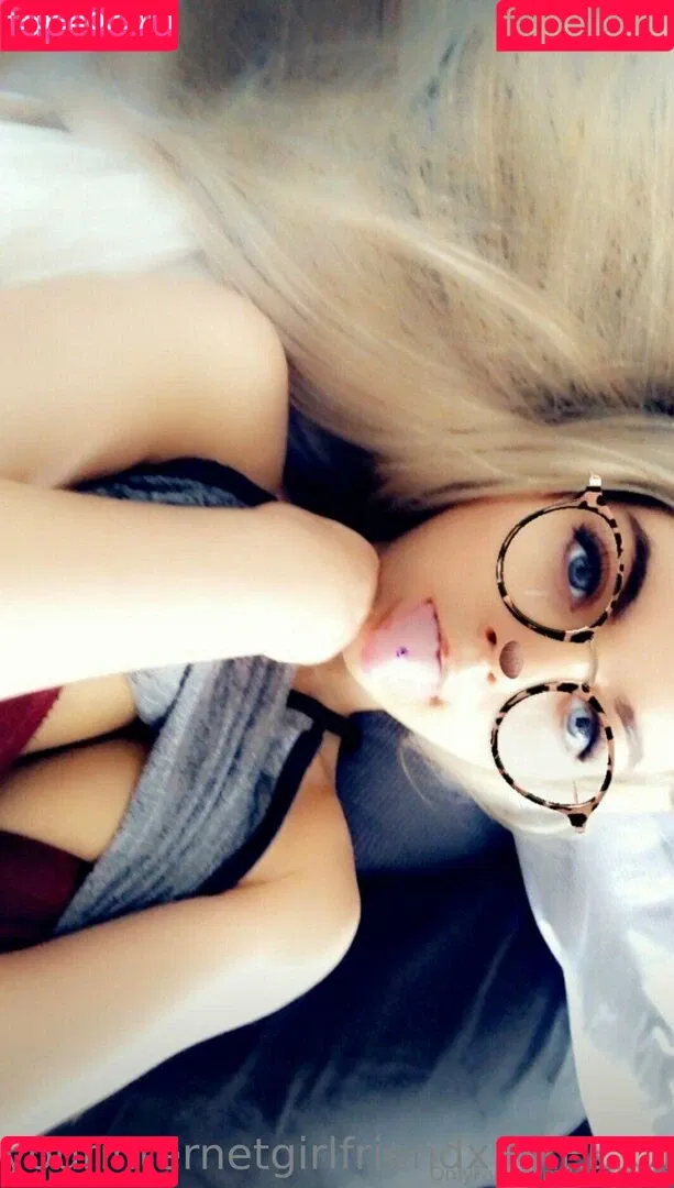 yourinternetgirlfriendx Onlyfans Photo Gallery 