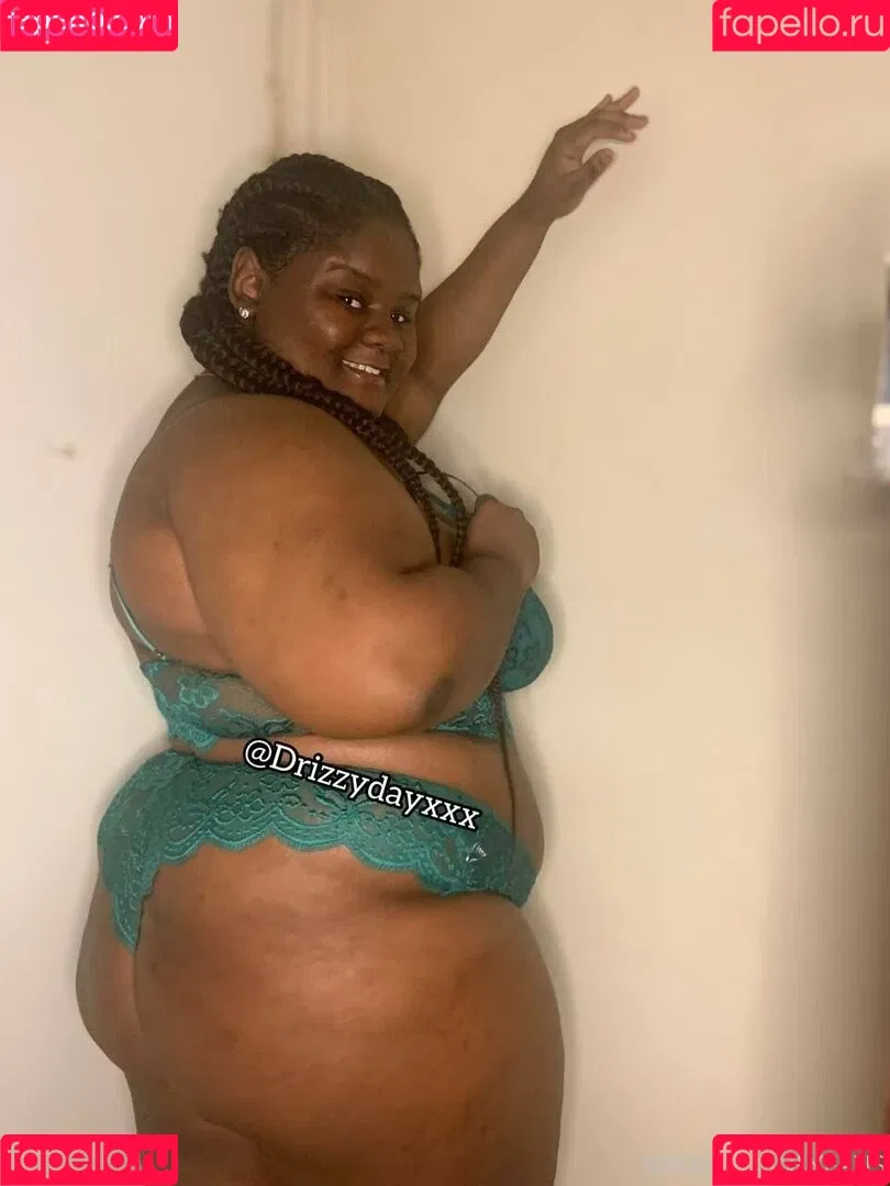 beebstv Onlyfans Photo Gallery 