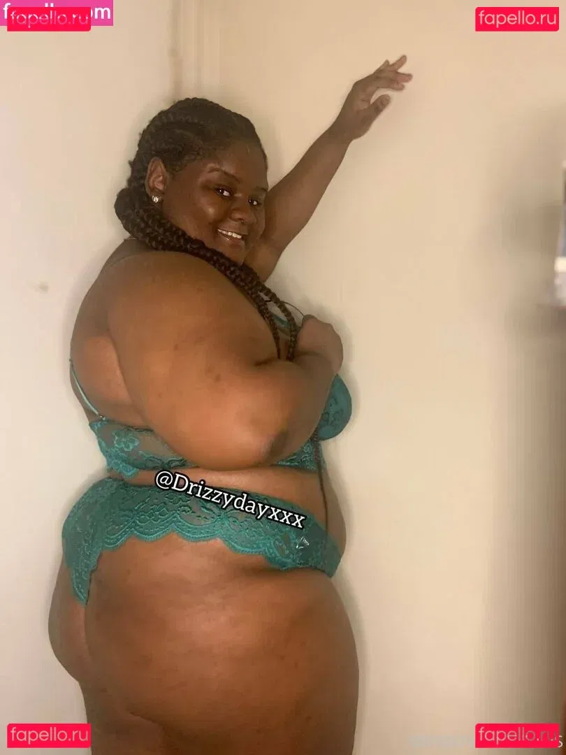 beebstv Onlyfans Photo Gallery 