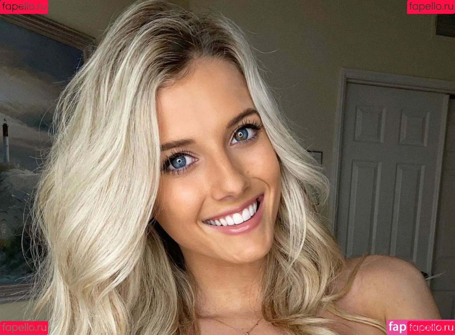 Lindsay Brewer Onlyfans Photo Gallery 