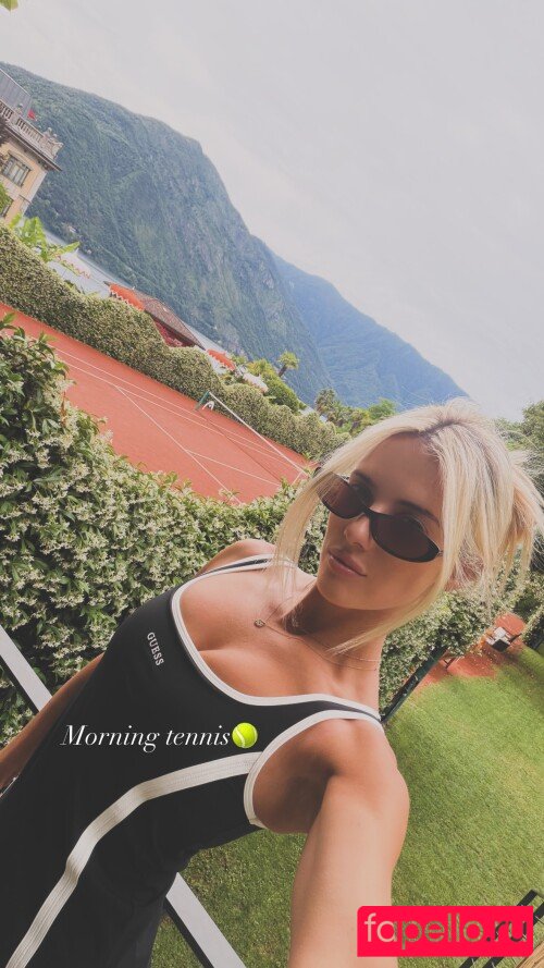 Lindsay Brewer Nude Onlyfans Photo 32