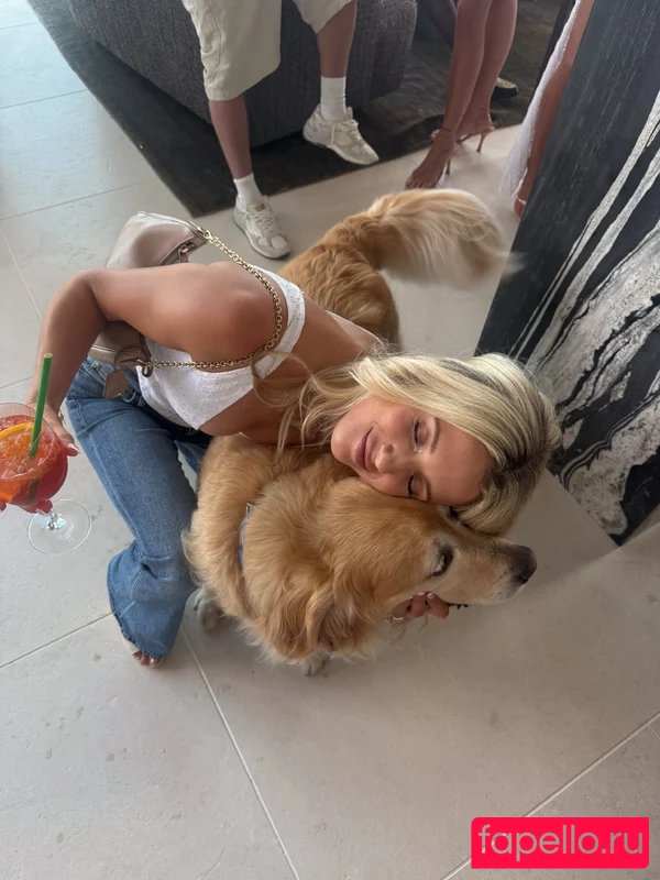 Lindsay Brewer Nude Onlyfans Photo 14