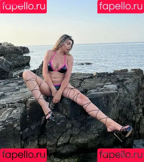 Anita Giordano Onlyfans Photo Gallery 