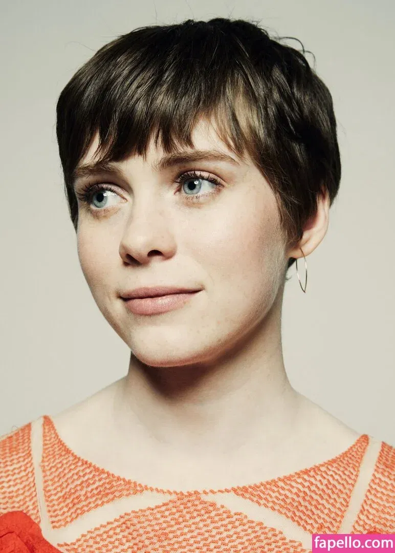 Sophia Lillis Onlyfans Photo Gallery 