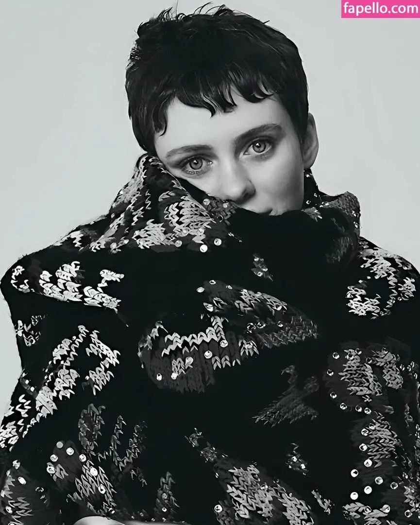 Sophia Lillis Onlyfans Photo Gallery 