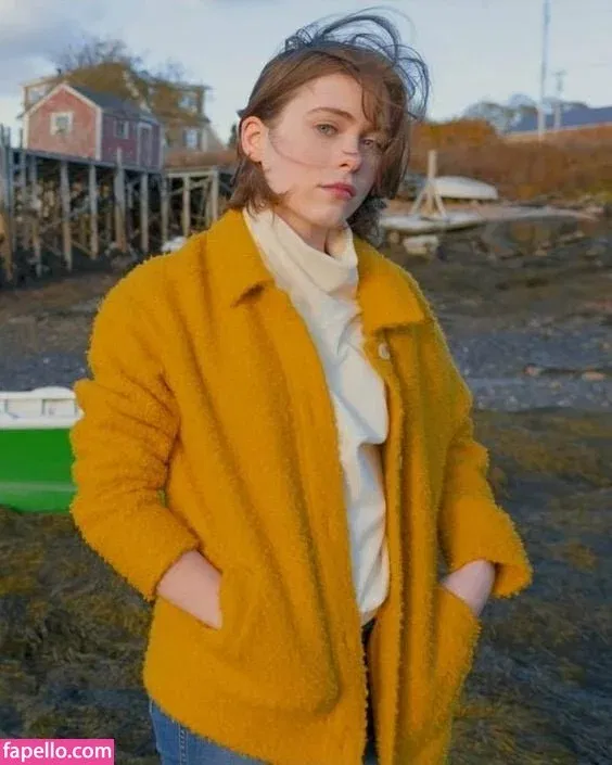 Sophia Lillis Onlyfans Photo Gallery 