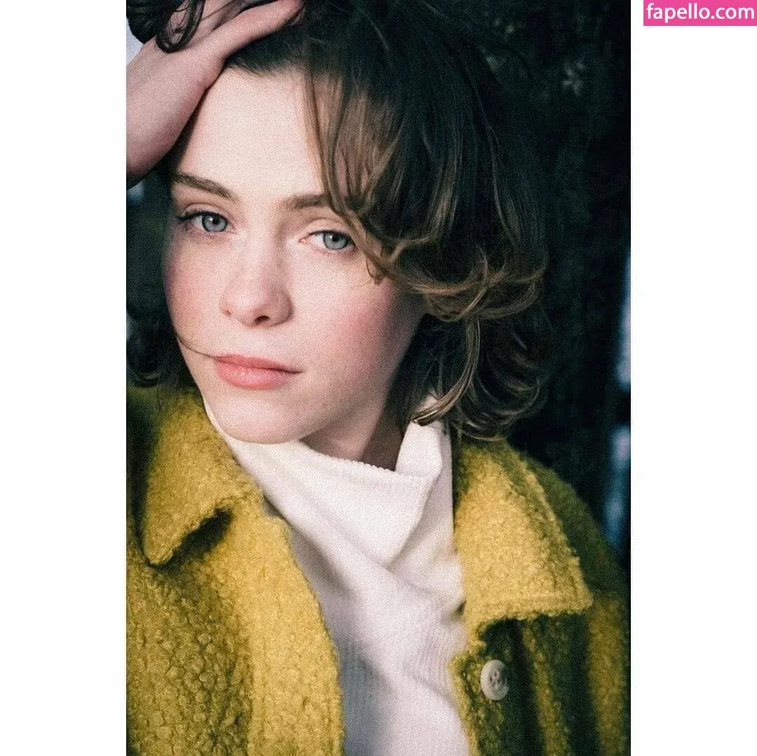 Sophia Lillis Onlyfans Photo Gallery 