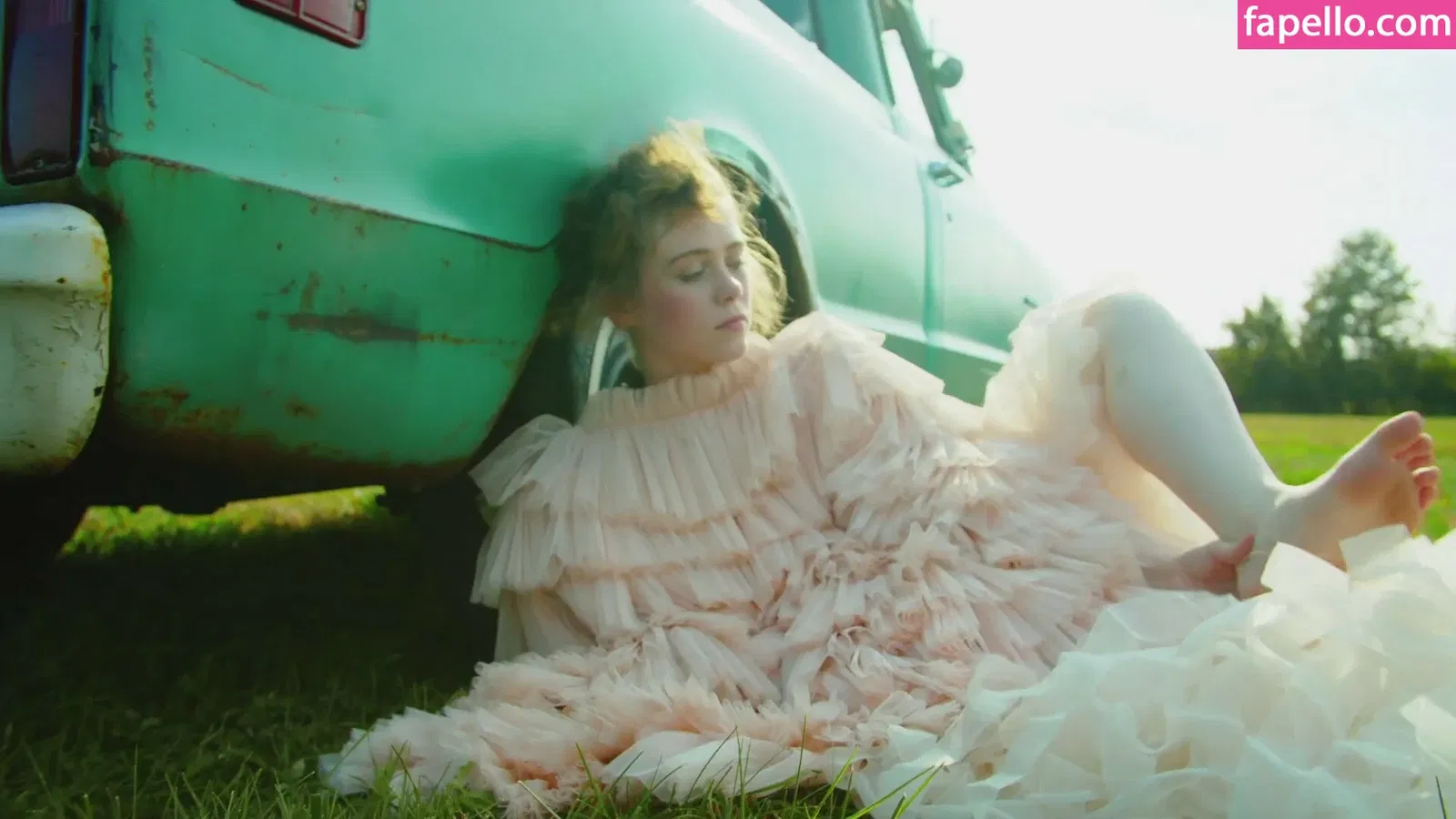 Sophia Lillis Onlyfans Photo Gallery 