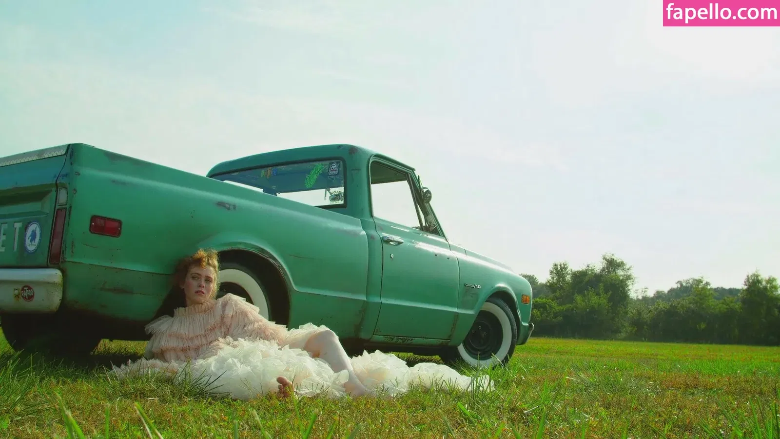 Sophia Lillis Onlyfans Photo Gallery 