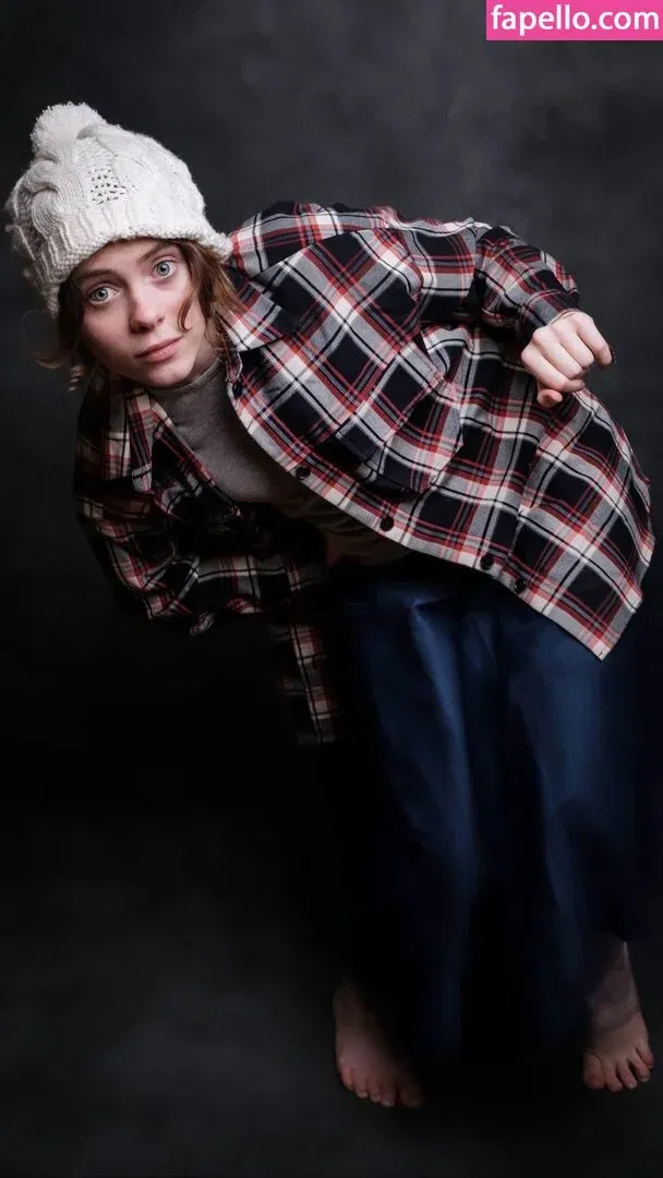 Sophia Lillis Onlyfans Photo Gallery 