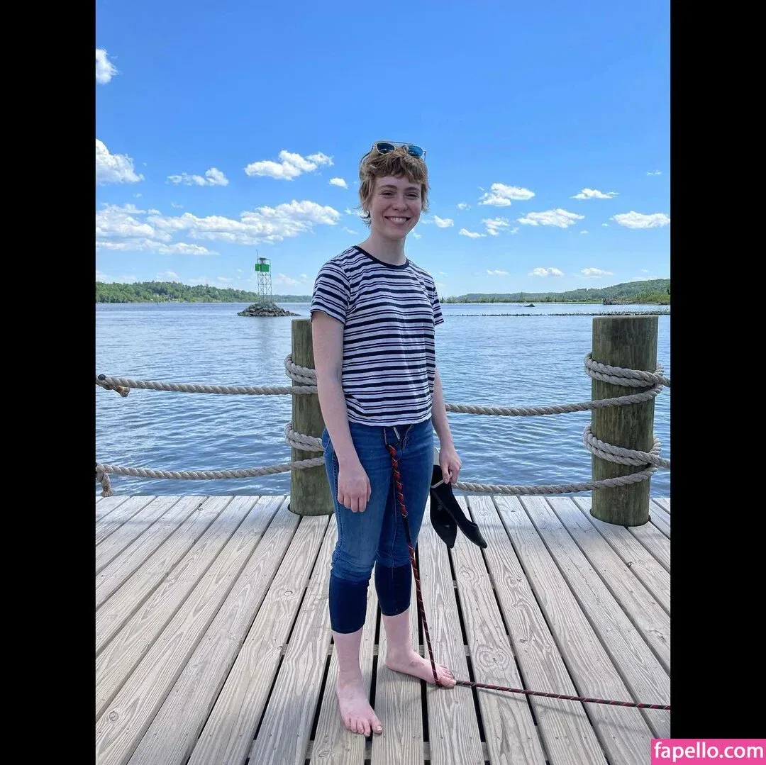 Sophia Lillis Onlyfans Photo Gallery 