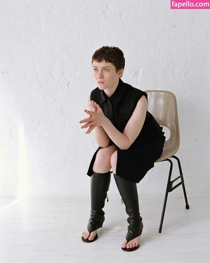 Sophia Lillis Onlyfans Photo Gallery 