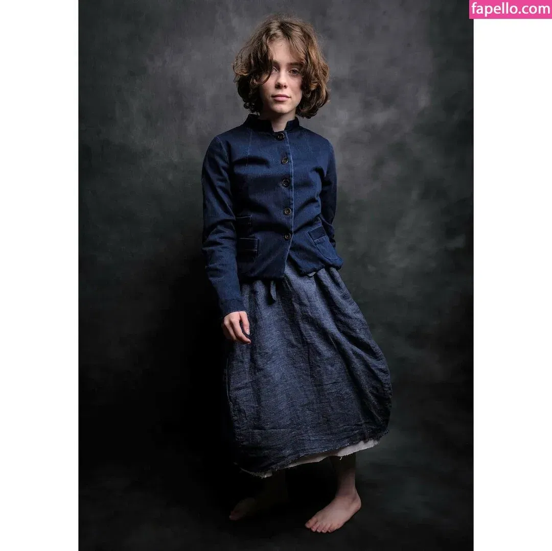 Sophia Lillis Onlyfans Photo Gallery 