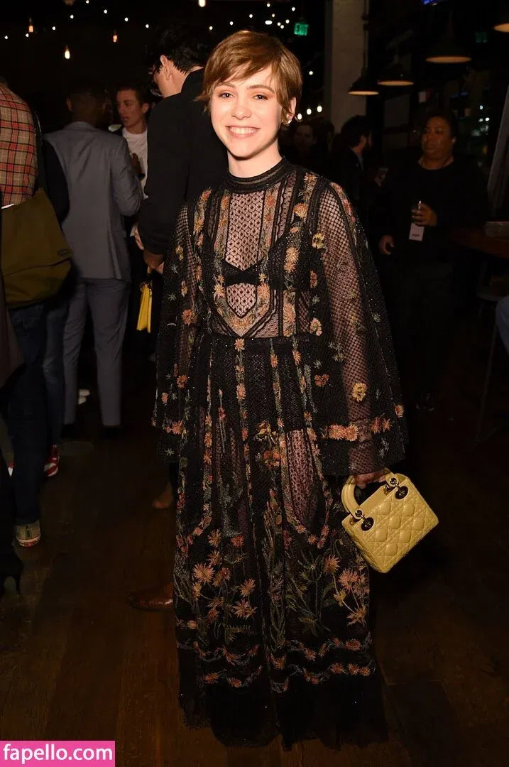 Sophia Lillis Onlyfans Photo Gallery 