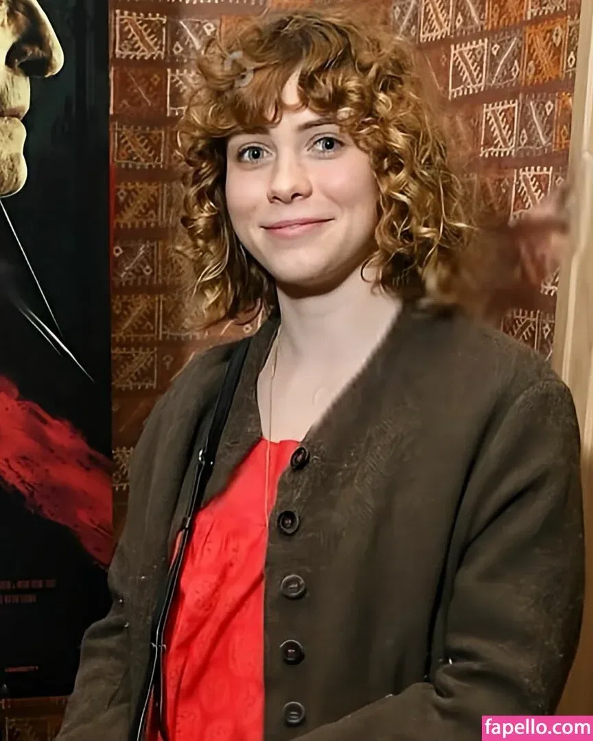 Sophia Lillis Onlyfans Photo Gallery 