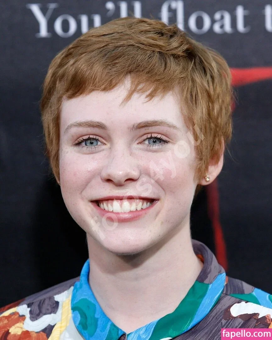 Sophia Lillis Onlyfans Photo Gallery 