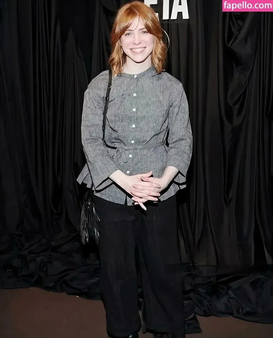 Sophia Lillis Onlyfans Photo Gallery 