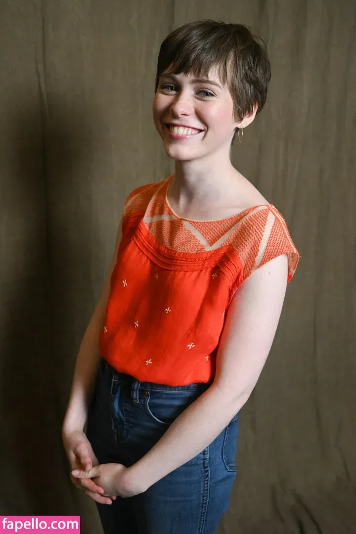Sophia Lillis Onlyfans Photo Gallery 