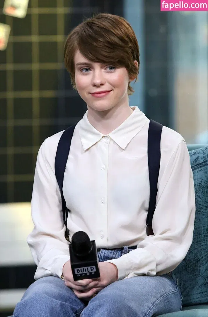 Sophia Lillis Onlyfans Photo Gallery 