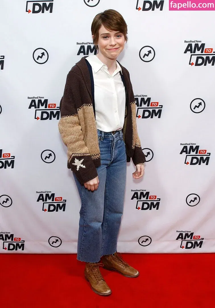 Sophia Lillis Onlyfans Photo Gallery 