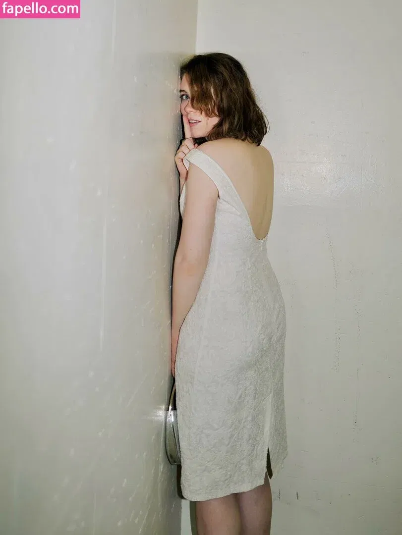 Sophia Lillis Onlyfans Photo Gallery 